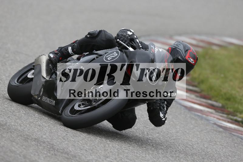 /Archiv-2025/06 18.04.2025 Speer Racing ADR/Gruppe rot/72